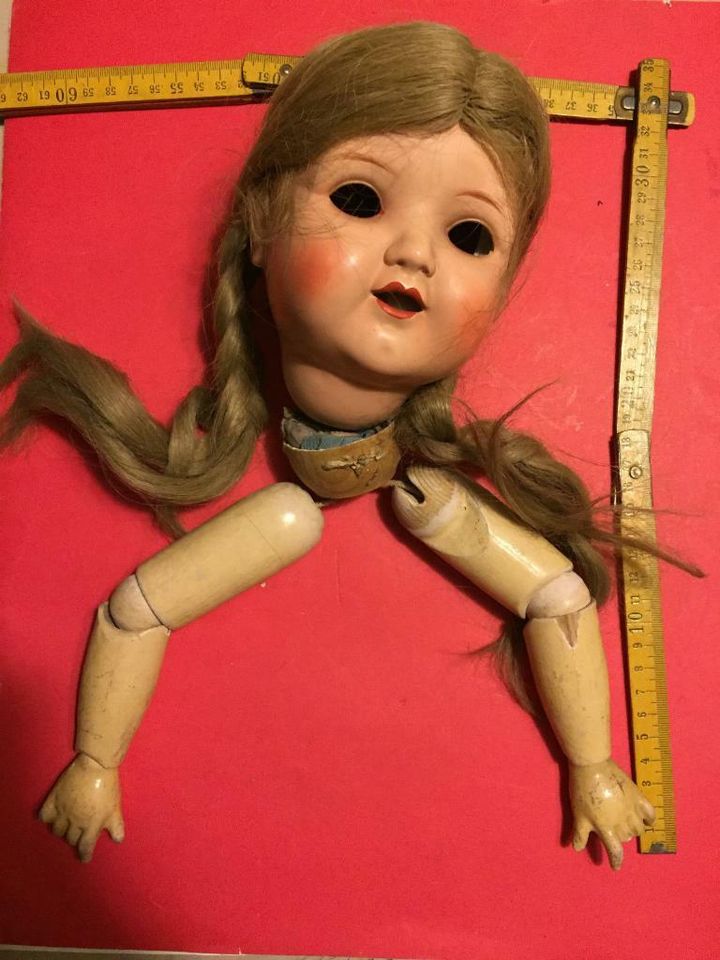 Doll's Head Kinderkopf Puppenkopf Kopf Dekokopf Augen Zwei Armen in Mainz
