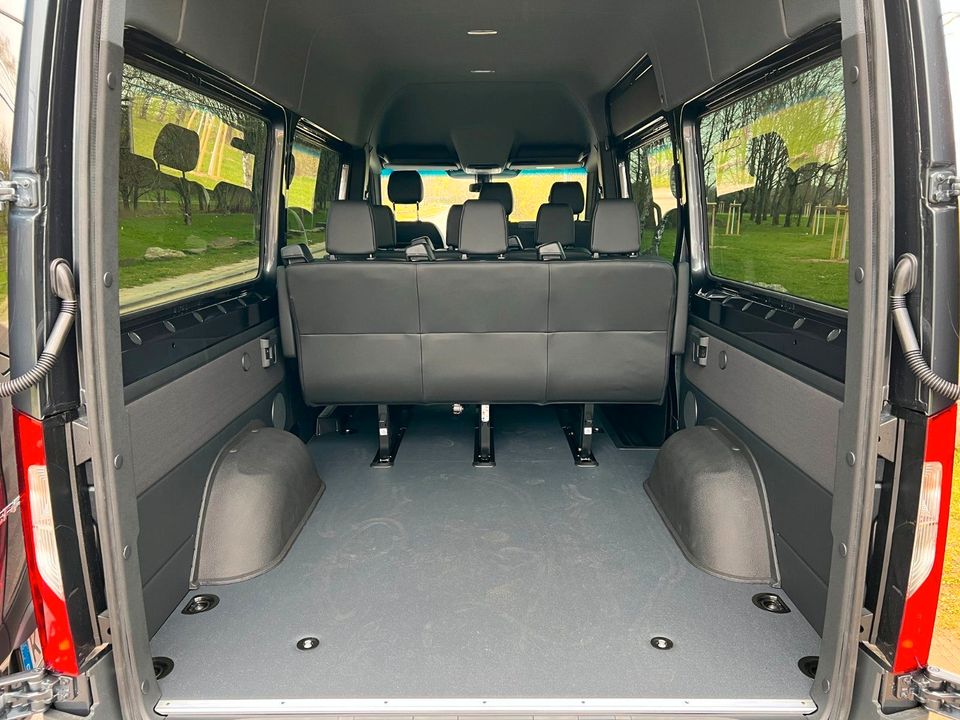 #22M Mercedes Sprinter 9-Sitzer XL Kleinbus mieten ab 179€ in Köln