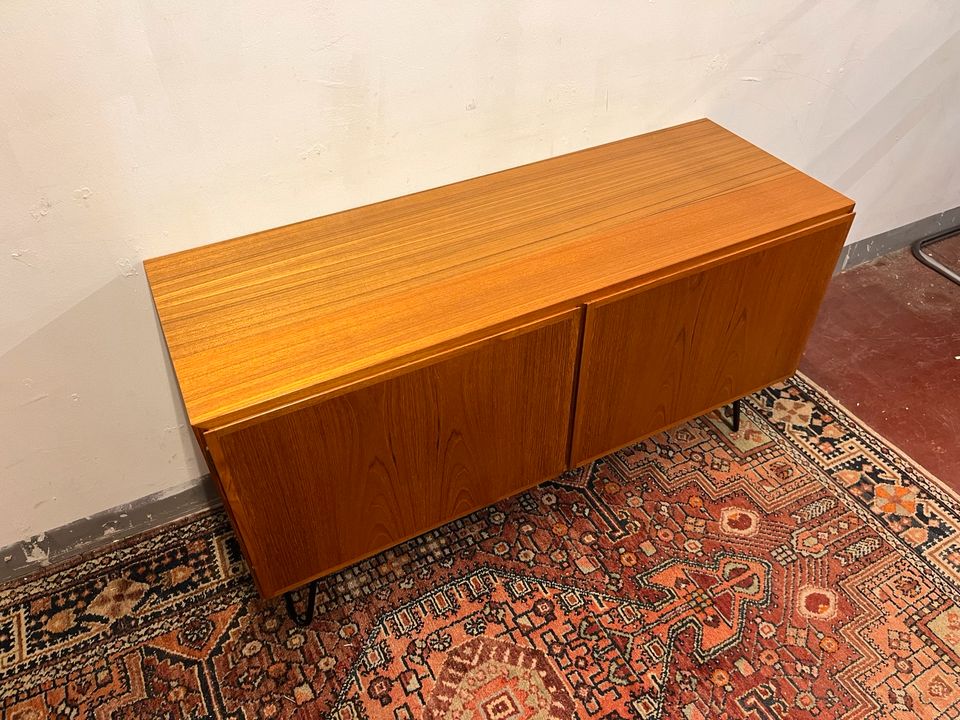 Vintage Sideboard Anrichte Schrank | mid century | dänisch in Hamburg