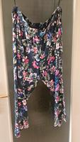 Sara Lindholm Stoffhose Größe 46 Blumen blau pink Sommer Hannover - Südstadt-Bult Vorschau