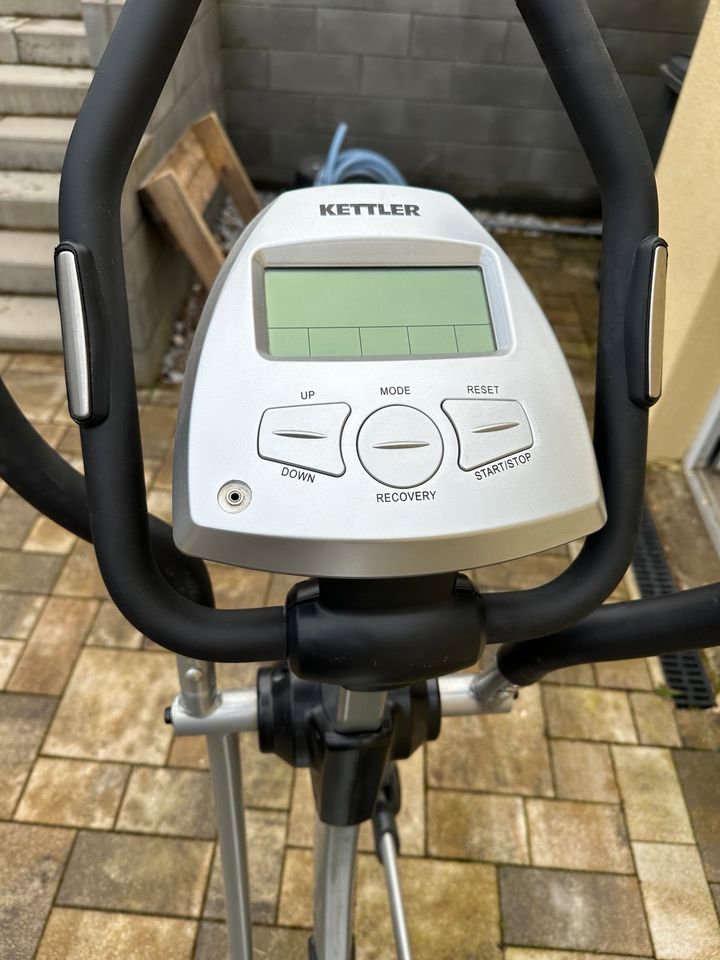 Crosstrainer Hometrainer Kettler Calypso 800 in Montabaur