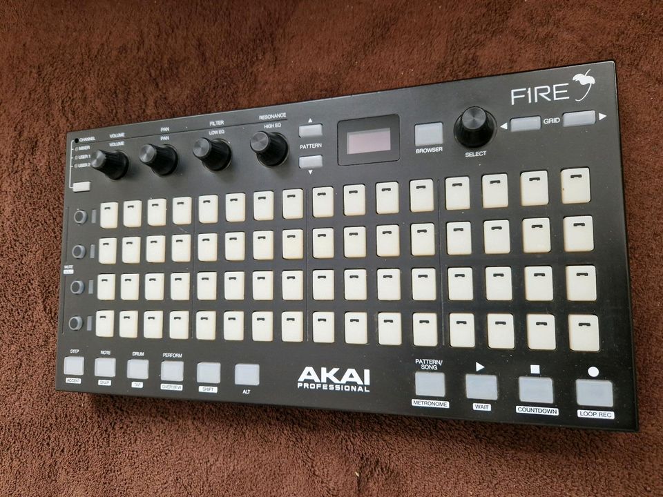 AKAI Professional Fire Controller in Doberlug-Kirchhain