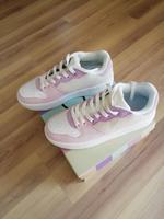 Sneaker von KARL KANI (neu) Nordrhein-Westfalen - Marl Vorschau