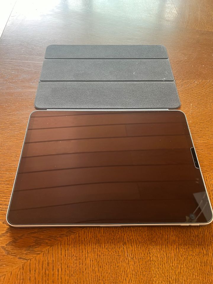 Apple iPad Pro 11 2018 256GB Silber inkl. Smart Folio in Wörth an der Isar