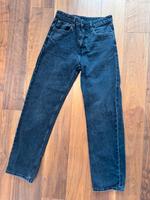Schwarze Zara Jeans, Größe 36 – Top Zustand! Hessen - Münzenberg Vorschau