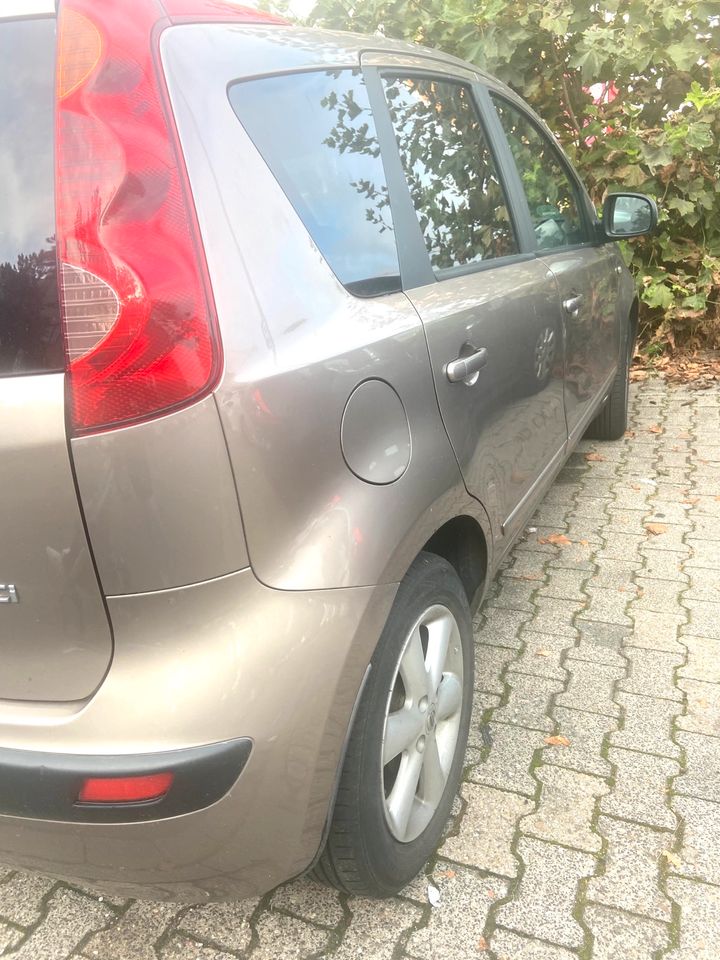 Auto Nissan Note in Dietzenbach