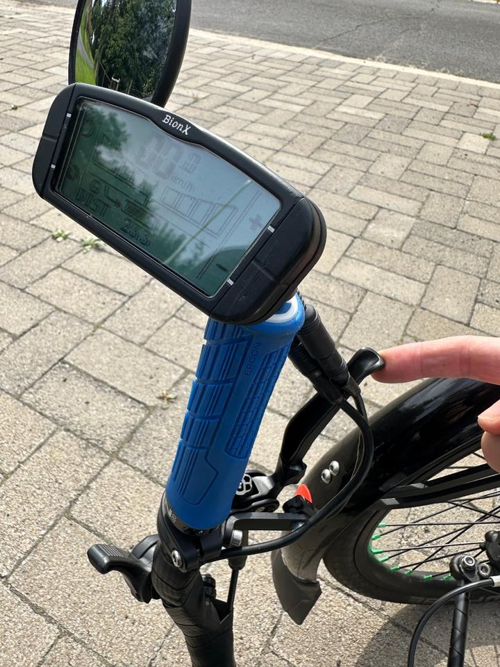 HP Velotechnik Scorpion fx 20 faltbar grau/weiss E-Trike Bionx in Bad Laer