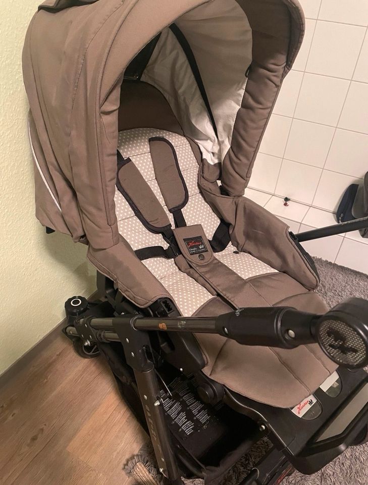 Kinderwagen zu Verkauf in Kempen