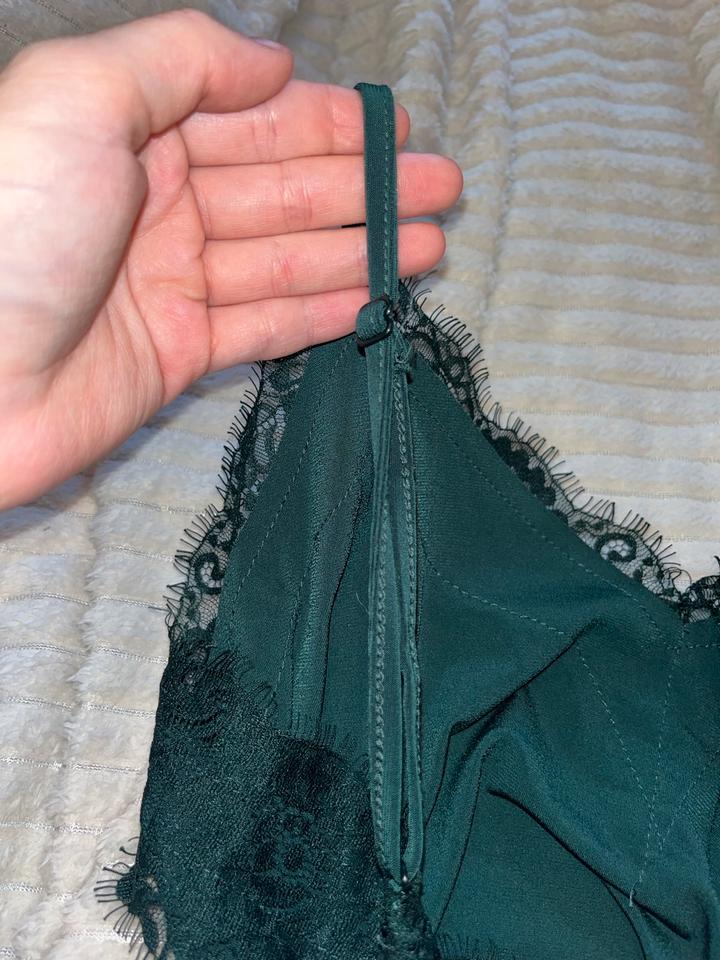 Elegantes Shirt mit verstellbaren Trägern / -Größe: M(38) in Schwerin