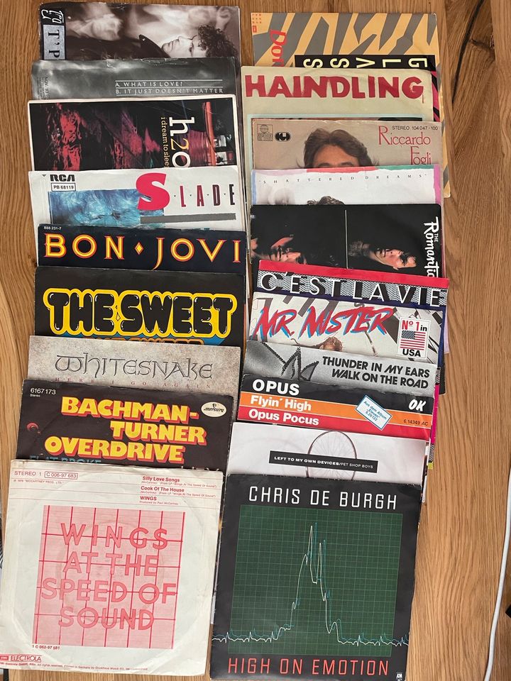 20 Schallplatten 7“ Singles in Berlin