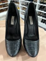 * Prada Pumps schwarz Gr. 36,5 Leder* Schleswig-Holstein - Stapelfeld Vorschau