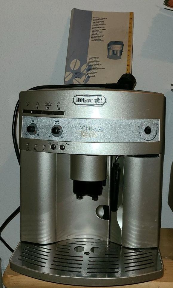 Kaffeevollautomat DeLonghi defekt in Inchenhofen