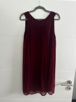 Knielanges Chiffon Kleid bordeaux Gr. 38 Niedersachsen - Boffzen Vorschau