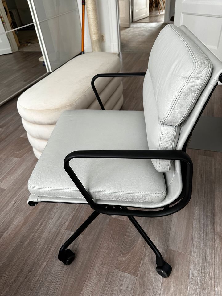 Vitra | EA 217 | Soft Pad Chair UVP 4240€ ***NEU*** in Hamburg