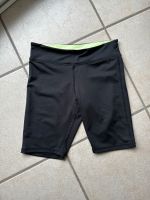 Sporthose Short Gr. 158/164 Bayern - Erding Vorschau