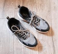 Sneaker Sportschuhe  Halbschuhe Esprit Gr 41 unisex Schnürschuhe Nordrhein-Westfalen - Gelsenkirchen Vorschau