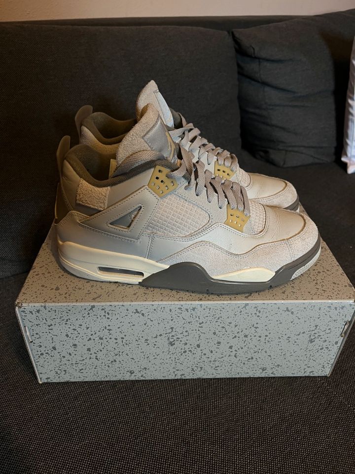 Nike Air Jordan 4 Retro Sb in Salzweg