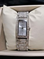 DKNY Damenuhr in Silber, Armbanduhr mit Steinchen besetzt, Uhr Wuppertal - Oberbarmen Vorschau