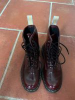 Dr. Martens Airwave cherry red vegan Gr. 37, wie neu Nordrhein-Westfalen - Nettetal Vorschau