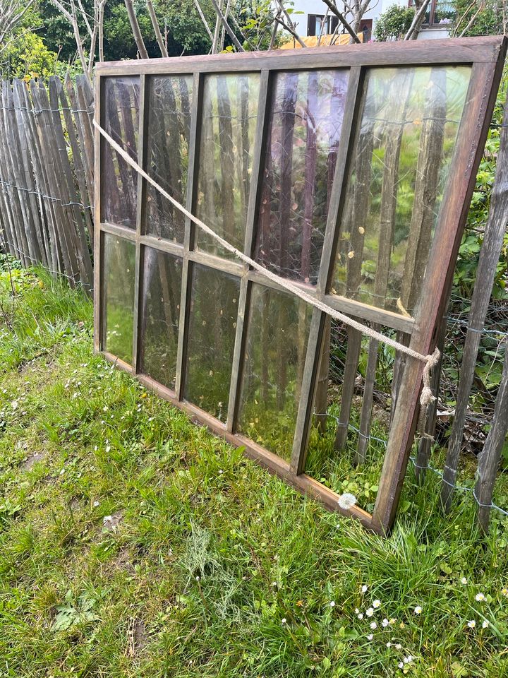 Holz Fenster-Rahmen Glas Deko in Oberreichenbach