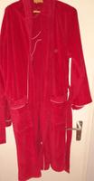puma Bademantel lang mit Kapuze rot  Gr. 52/54 Kreis Pinneberg - Elmshorn Vorschau