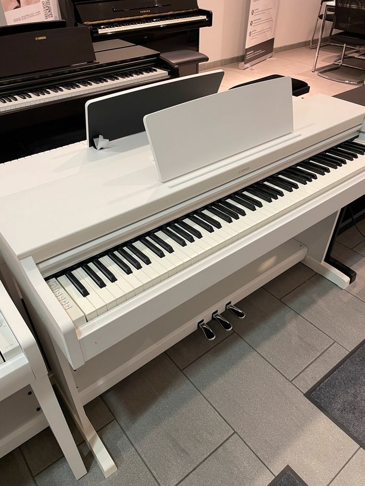 Yamaha Epiano Clavinova YDP CLP mieten mit Lieferung in München