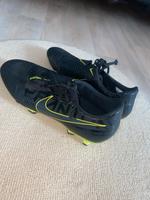 Fußballschuhe Nike Bayern - Ehekirchen Vorschau