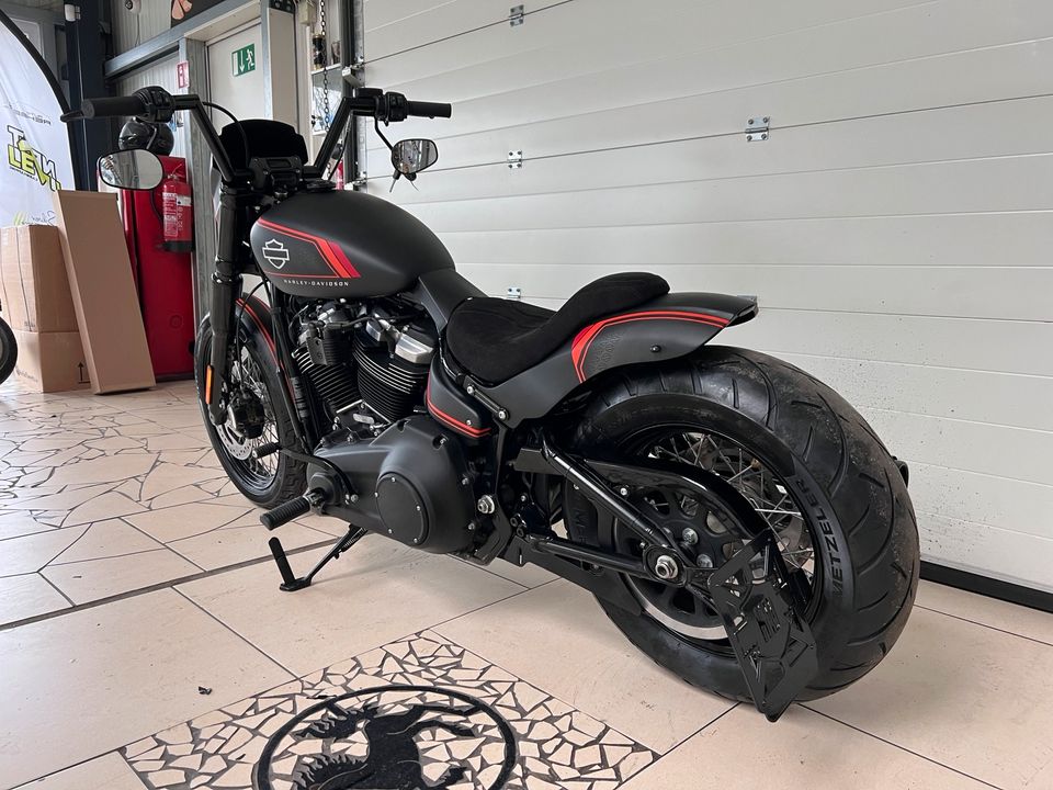 Harley Davidson Street Bob Custom in Haltern am See