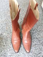 DKNY Jeans Leder Western Kurzstiefel spitz Zimtrot 6,5 M Düsseldorf - Eller Vorschau