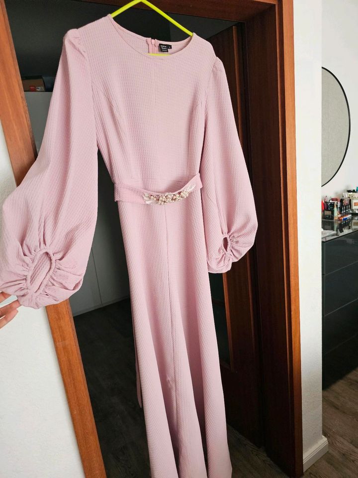 Maxi kleid in Münsterdorf 