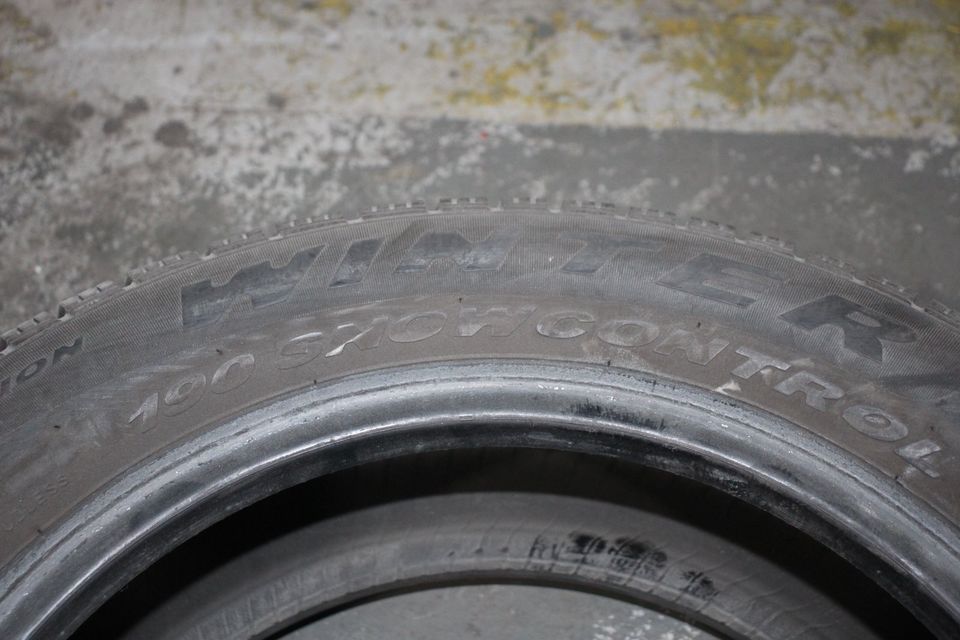 2x Winterreifen Pirelli 175 60 14 79T R14 in Mörfelden-Walldorf