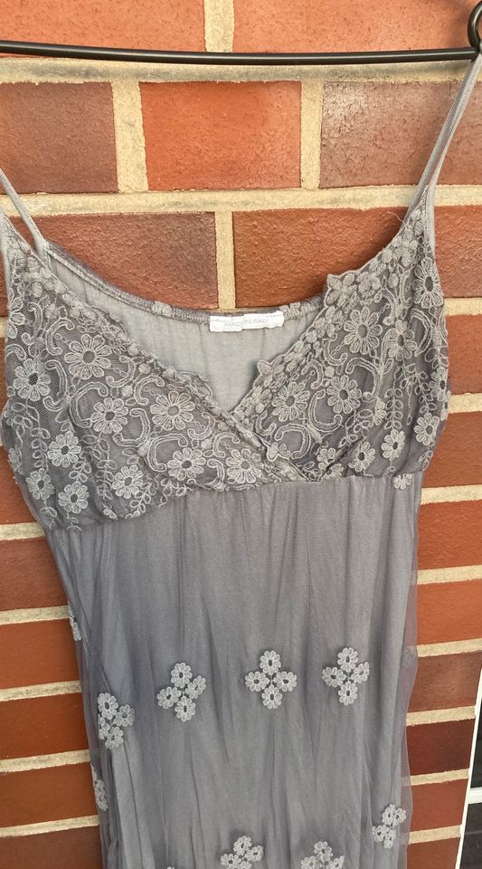 Sommer Kleid mit Spitze Grau Gr.38 in Kutenholz