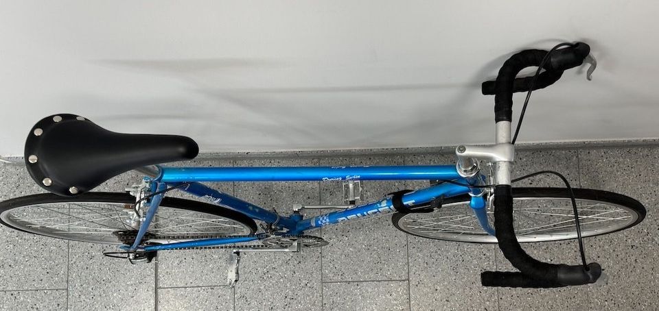 Peugeot Rennrad blau in Darmstadt