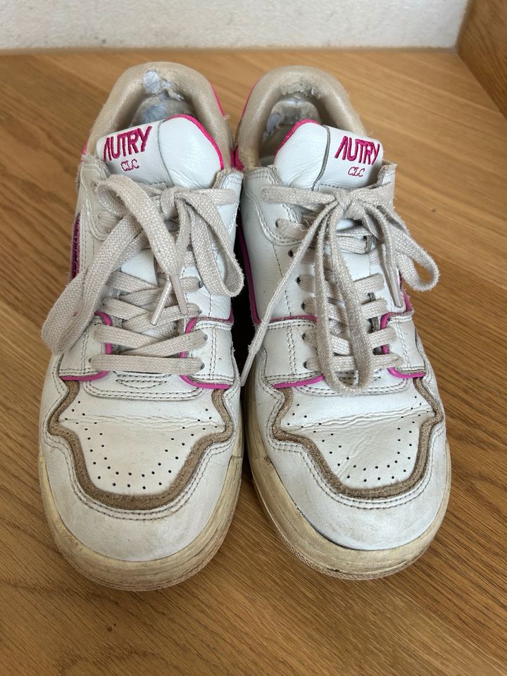 Autry CLC Rookie Low Sneakers Pink White Gr 40 NP: 195€ in Stuttgart
