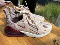 Nike Air Max 270 barely rose Niedersachsen - Schellerten Vorschau
