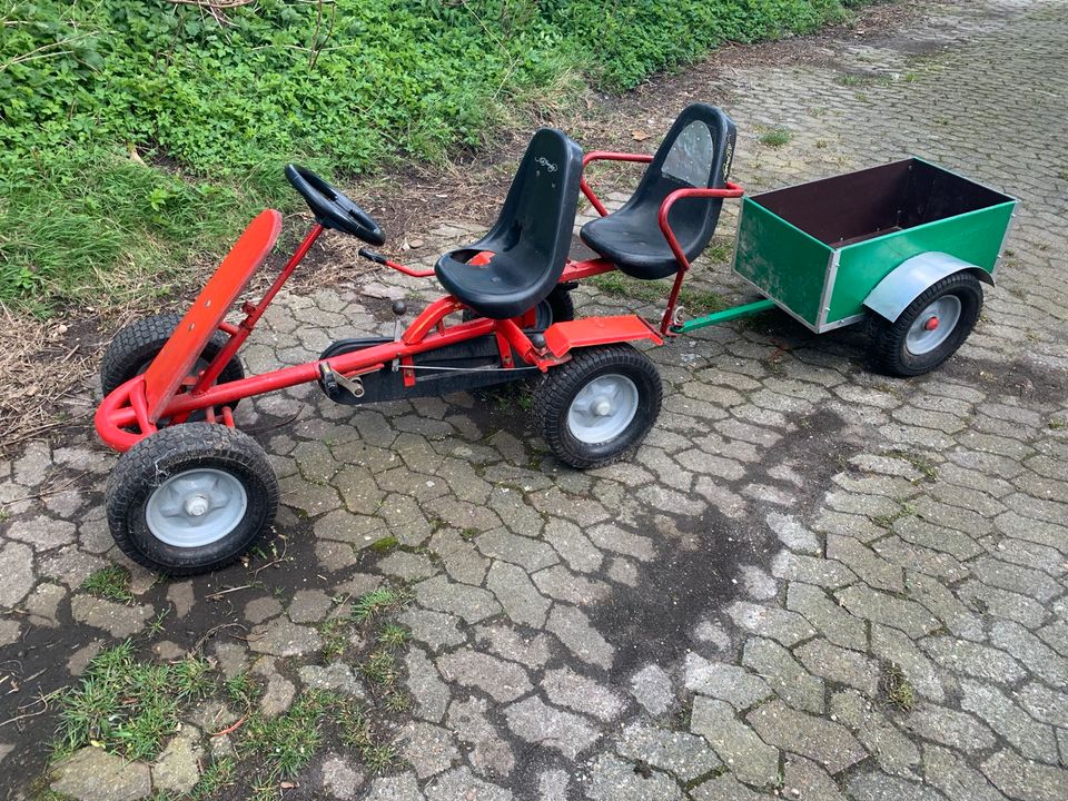 Berg Gokart mit Hänger in Neuschoo