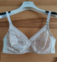 Triumph International formfit BH Bustier ohne Bügel Cup 90B beige Bayern - Augsburg Vorschau