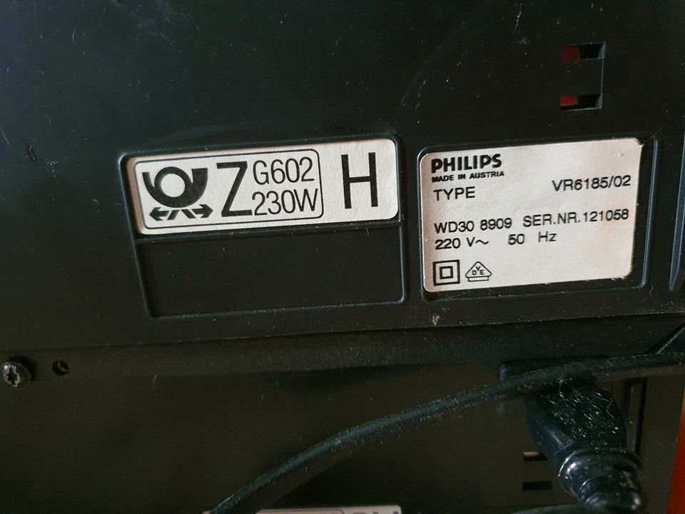 Philips VR 302/02 &VR 6185/02 Videorecorder in Langenhagen