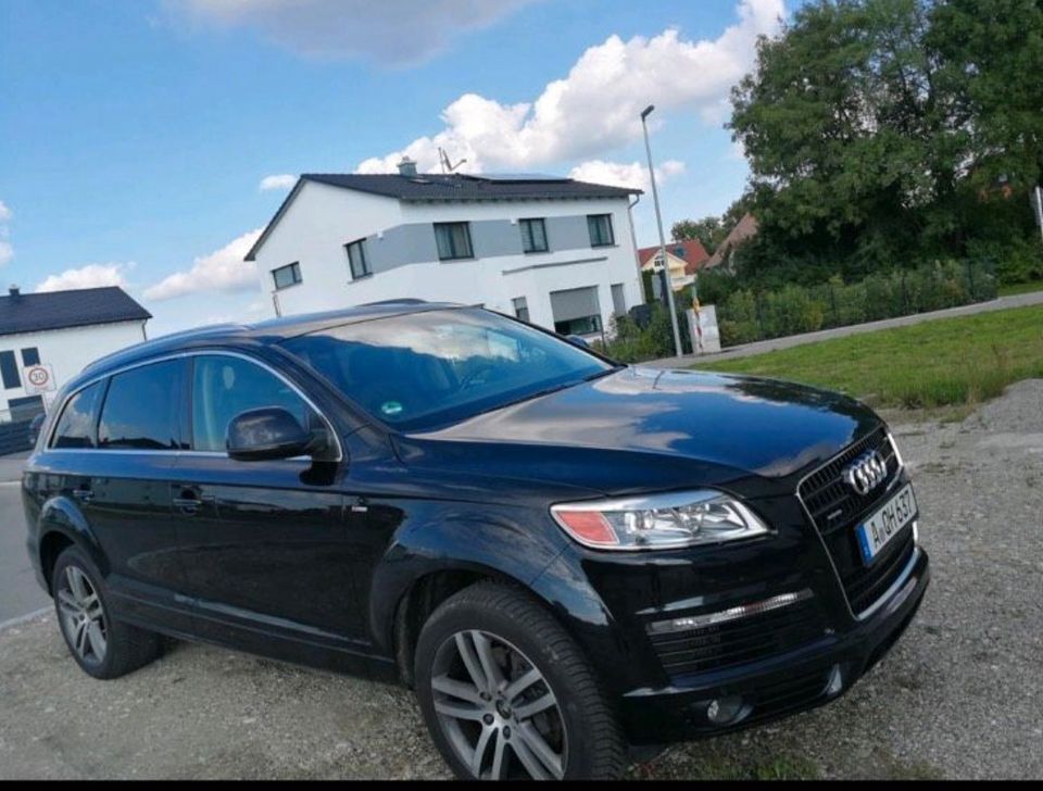 Audi Q7 3,0 Quattro Sline 7 Sitzplätze ( nimmt A,deblue ) in Augsburg