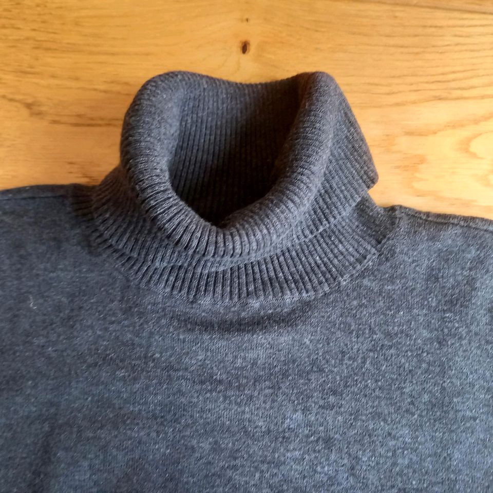 edc Damen-Rollkragenpullover, grau, Gr.L, Neupreis 59,- in Lügde