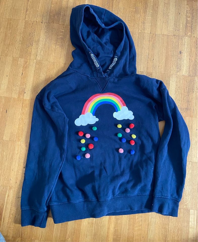 Next Regenbogen Hoodie in Wolfschlugen