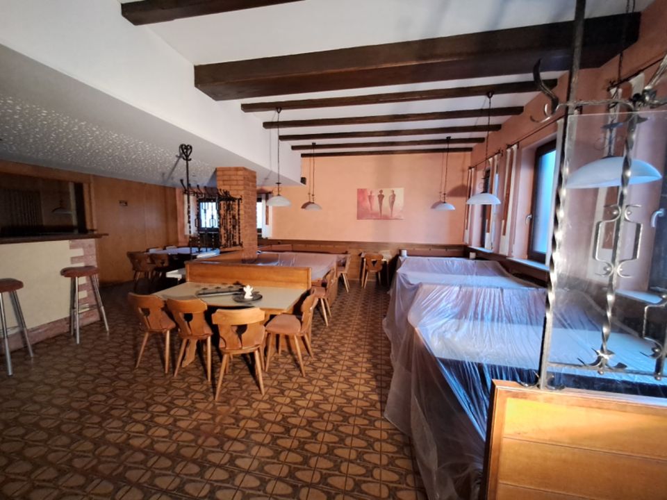 Gaststätte mit Wohnung in Burkardroth