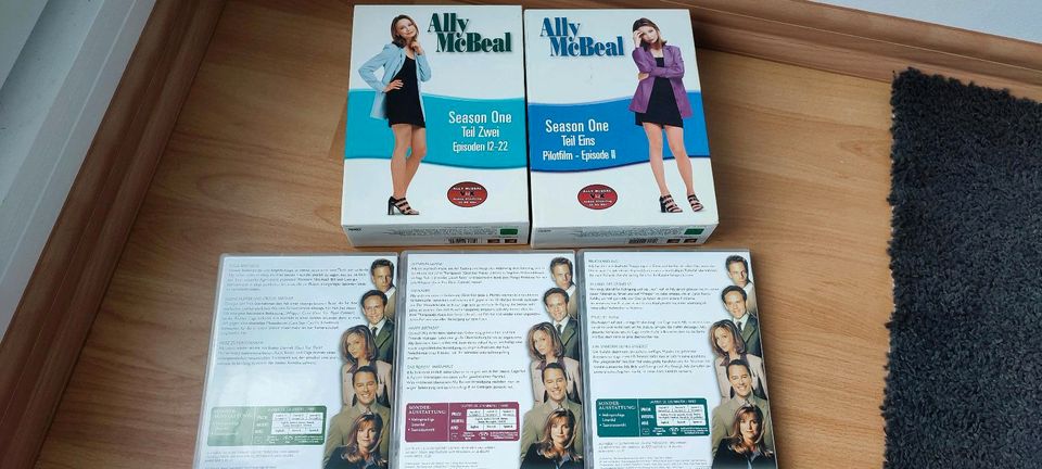 Ally McBeal Serie auf DVD Staffel 1-2 in Erlangen