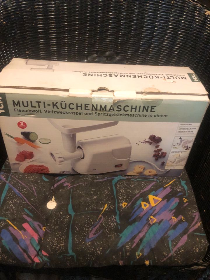 Küchenmaschine TCM in Bad Marienberg