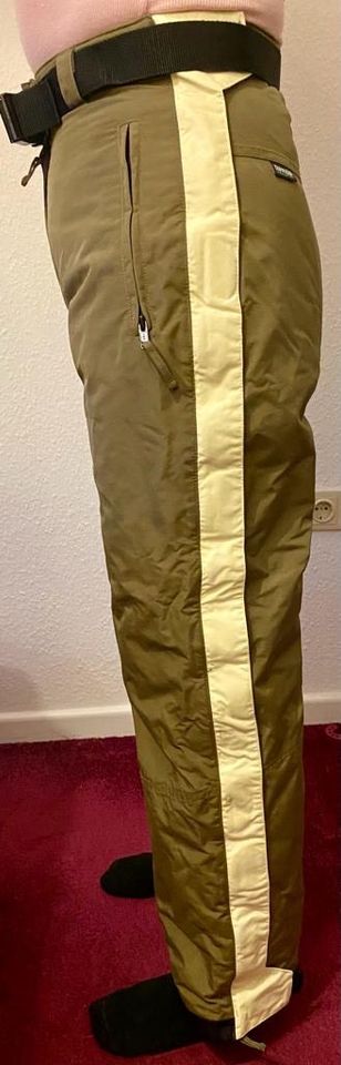 2-teilige Ski / Snowboard/ Winterkl. Gr 40/M, beige oliv braun in Bremen