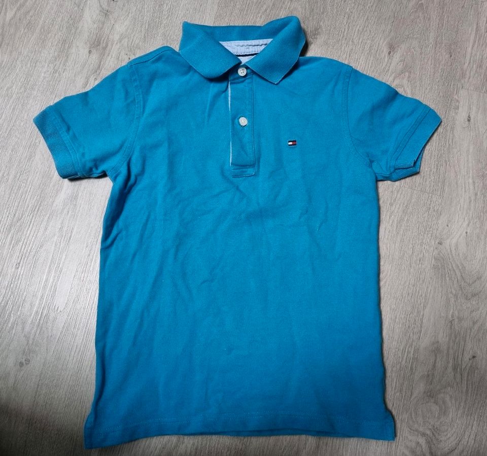 Tommy Hilfiger Jungen Poloshirt Shirt Gr. 128 ++ fast neu in Westerkappeln