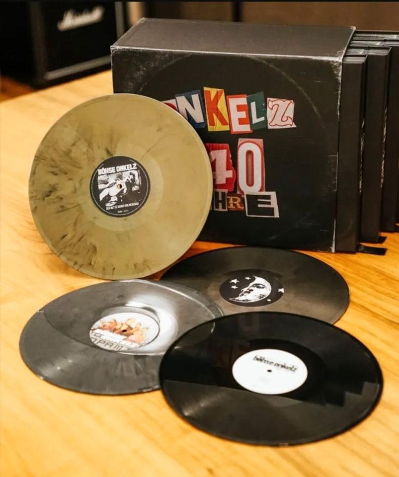 Böhse Onkelz 40 Jahre Vinyl-Box in Schildow