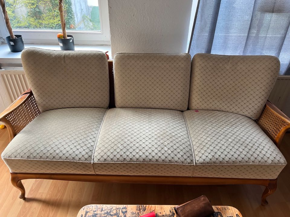 Couch mit Sessel in Flensburg