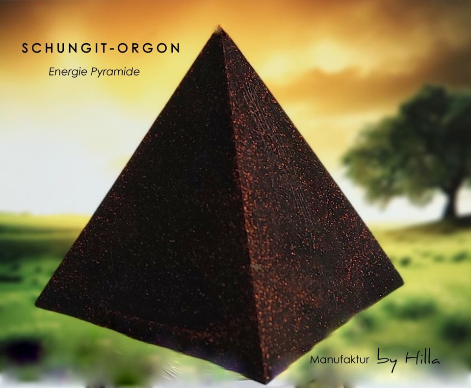 Schungit-ORGON Energie Pyramide 6x6x7cm in Groß-Gerau