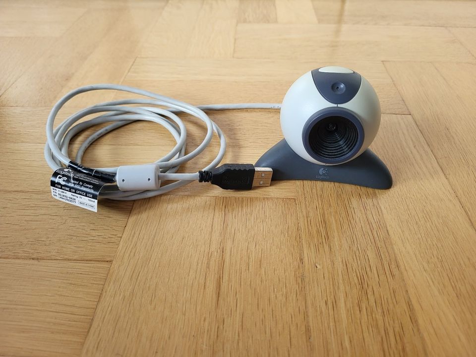 Logitech Webcam V-UM14 in Bayern - Wolfersdorf | Multimedia gebraucht  kaufen | eBay Kleinanzeigen ist jetzt Kleinanzeigen